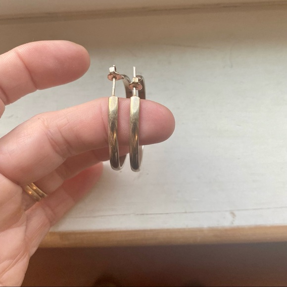 Vintage silver hoops - Picture 5 of 7